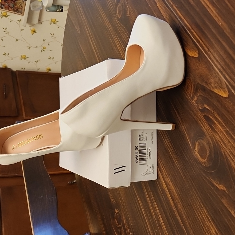 Platform pumps
